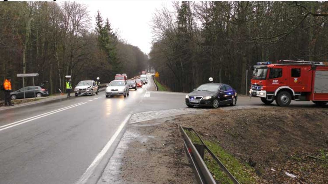 2 kobiety ranne w wypadku na trasie do Łubiany