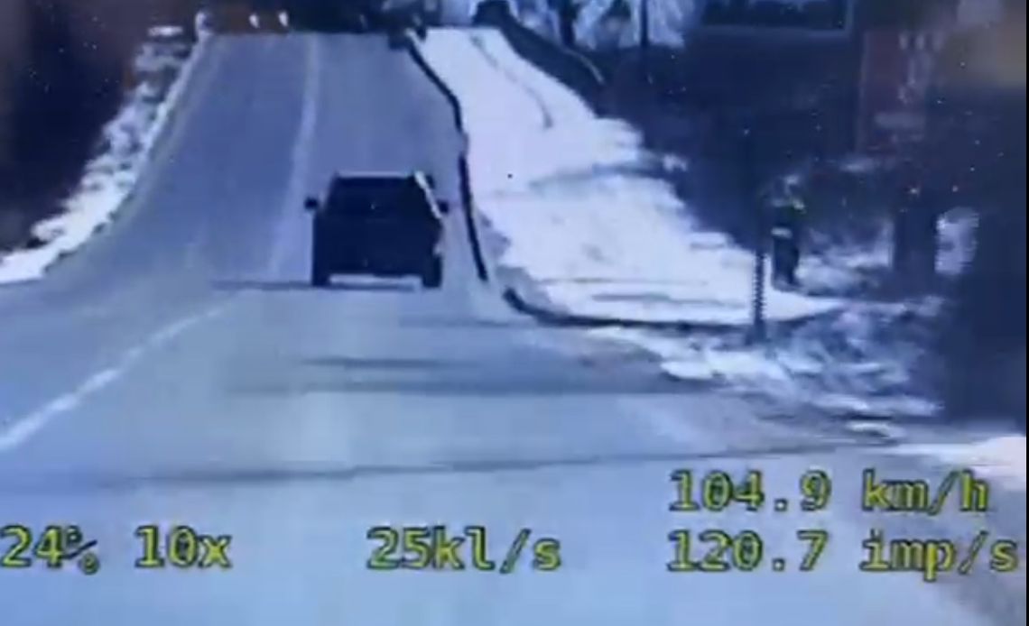 36-latka z Gdyni pędziła przez Kościerzynę – mandat 1500 zł i 13 punktów