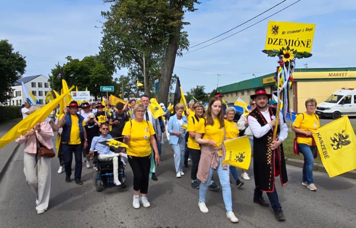 Delegacja z Dziemian dała mocny sygnał – jesteśmy Kaszubami z pasją i tradycją
