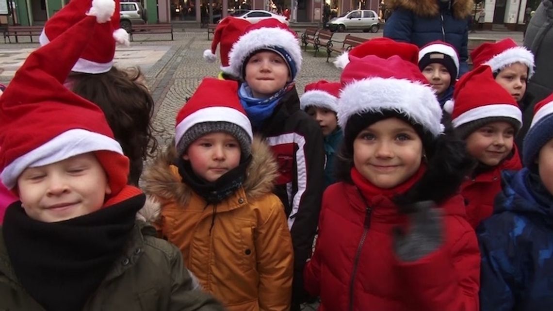 Dzieci spotkały się z Mikołajem