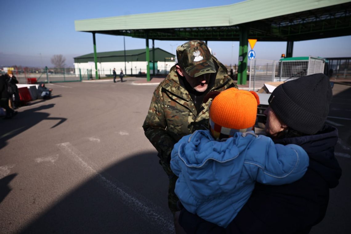Jak bezpieczne pomagać uchodźcom !