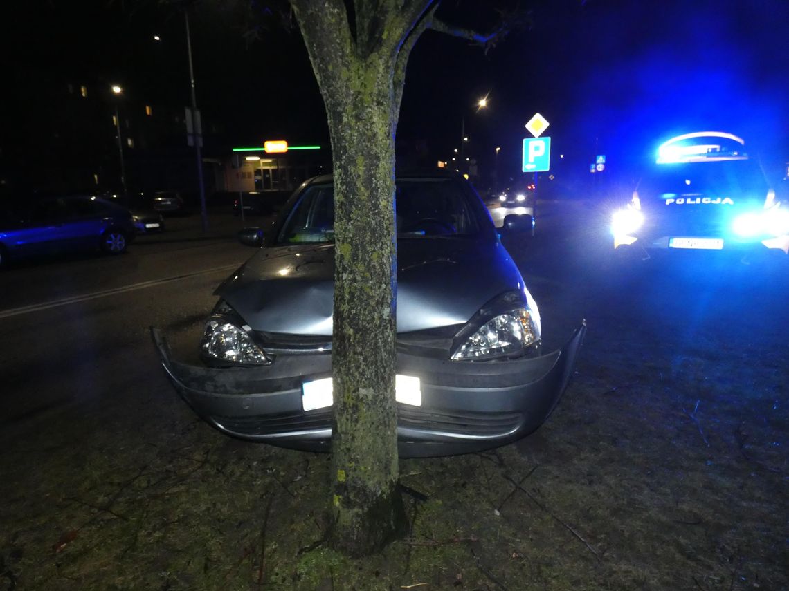 Kościerzyna: Niebezpieczny wypadek na ul. Staszica. Kobieta w szpitalu