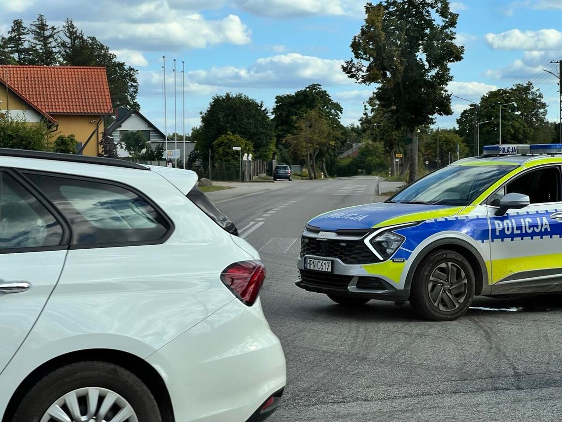 Liniewo: 44-letni kierowca pędził 96 km/h przy ograniczeniu do 40 km/h – stracił prawo jazdy