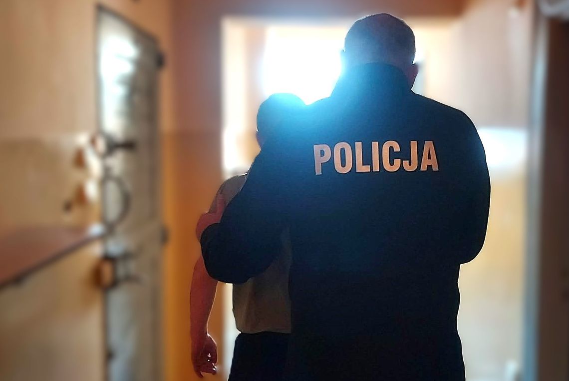 Mieszkaniec powiatu zatrzymany za kradzież perfum Mieszkaniec powiatu zatrzymany za kradzież perfum