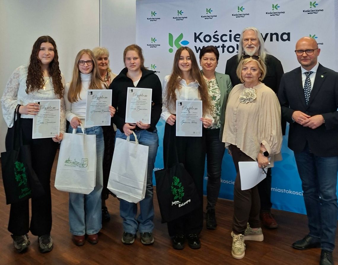 Młodzi recytatorzy z Kościerzyny z awansem