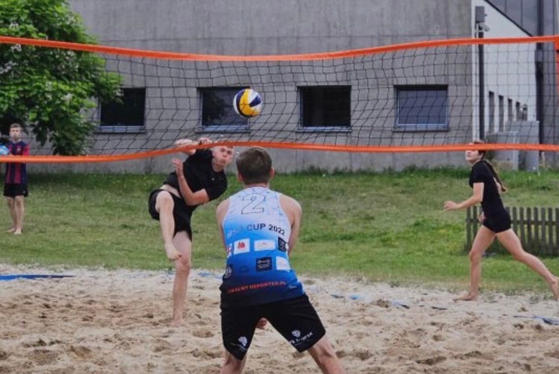 Siatkówkowe emocje w Kościerzynie – oto mistrzowie powiatu 2025