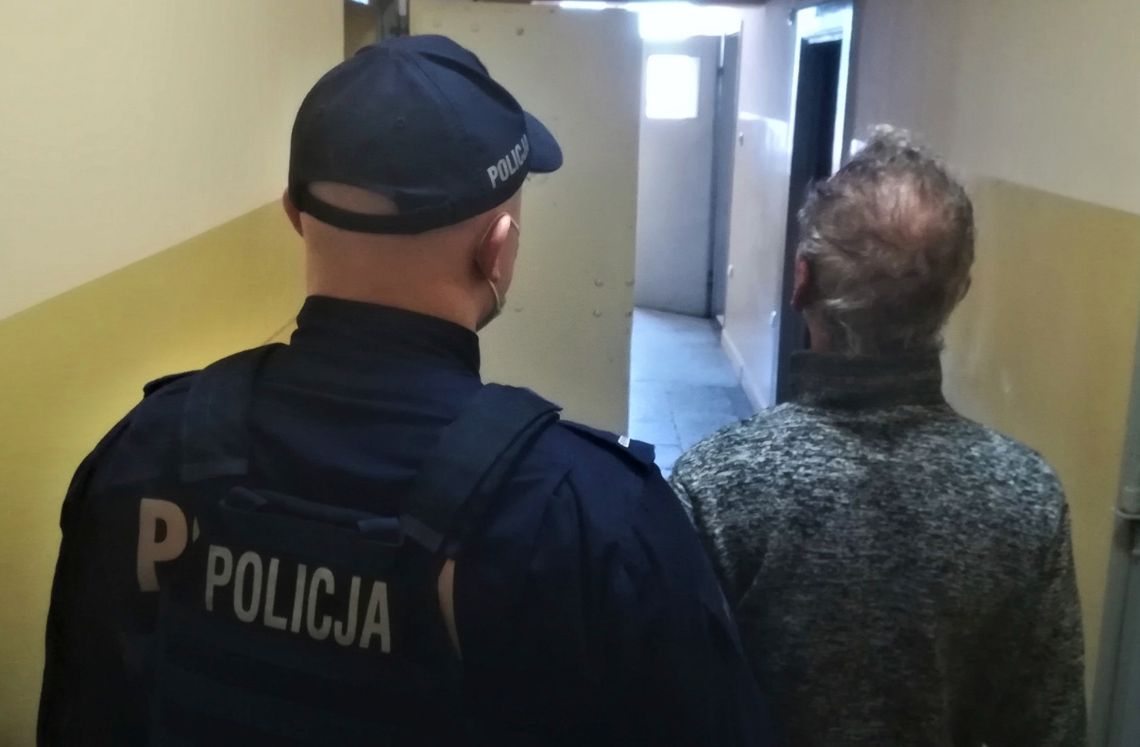 Policjanci zatrzymali sprawcę ugodzenia nożem Policjanci zatrzymali sprawcę ugodzenia nożem