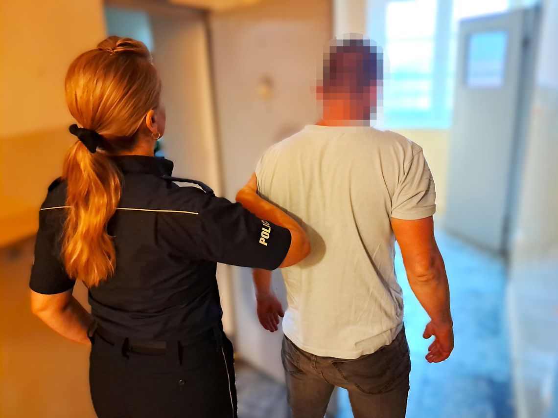 Ponad 5 tys. porcji narkotyków w mieszkaniu 38-latka z powiatu kościerskiego