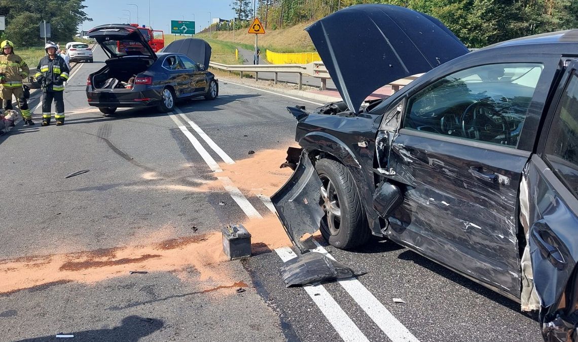 Poważny wypadek na DK20 w Kornem