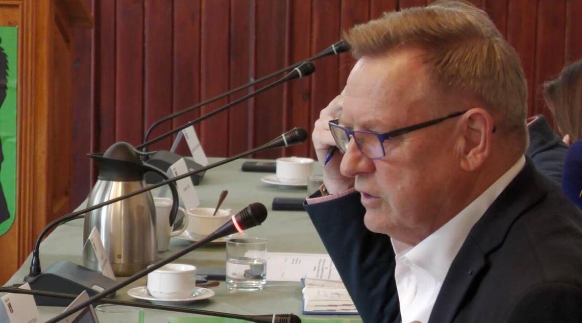 Powiat Kościerski: Radni odrzucili wniosek o wygaszenie mandatu przewodniczącego rady