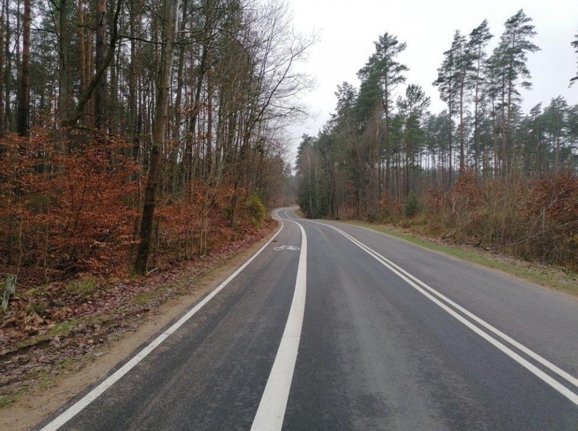 Powiat Kościerski.Cztery nowe drogi po gruntownym remoncie