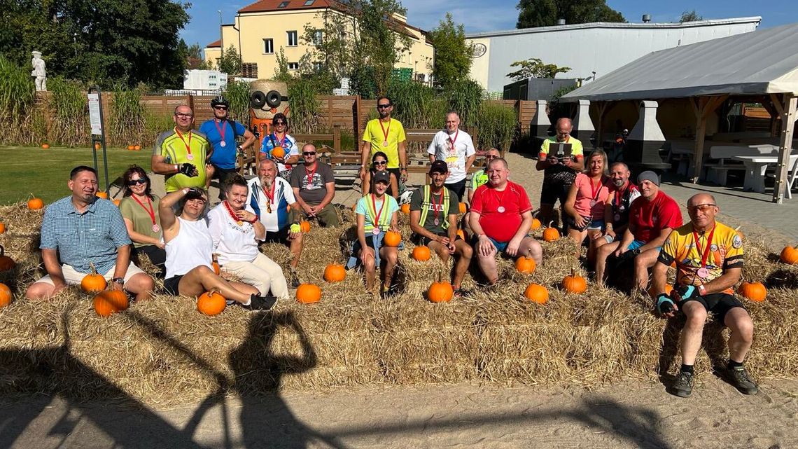 Rajd Szlakiem Kaszubskiej Żurawiny: Wielkie święto żurawiny rozpoczęte