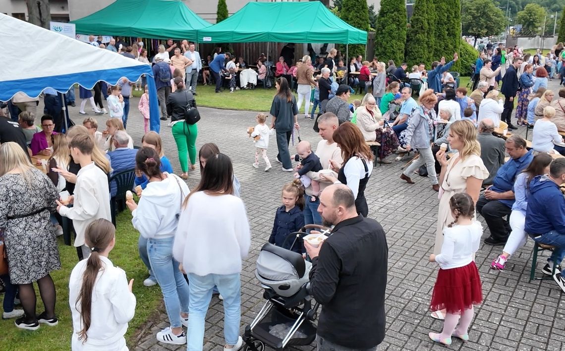 Rodzinny Piknik na Placu Jana Pawła II przyciągnął tłumy!