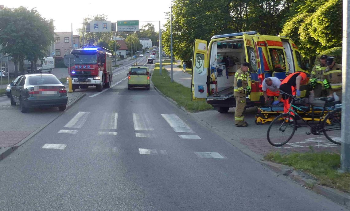 Seat potrącił rowerzystę na pasach