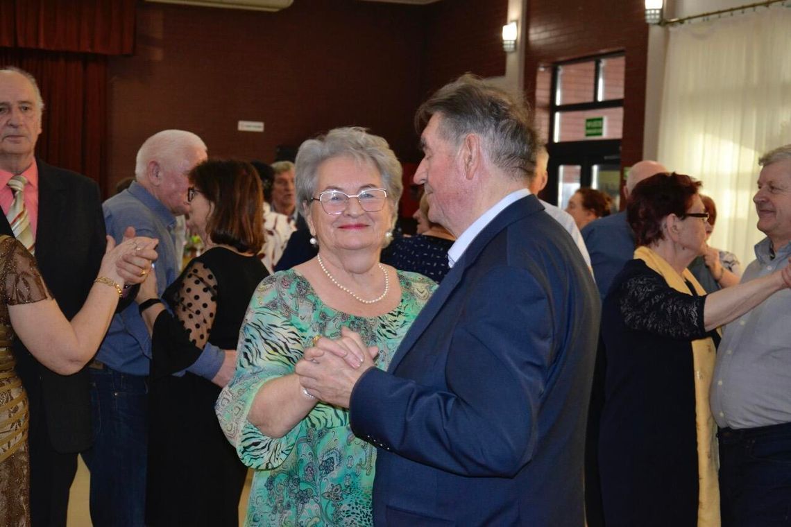 Tańce, śmiech i wspomnienia – Bal Emeryta w Dziemianach 2025! Tańce, śmiech i wspomnienia – Bal Emeryta w Dziemianach 2025!