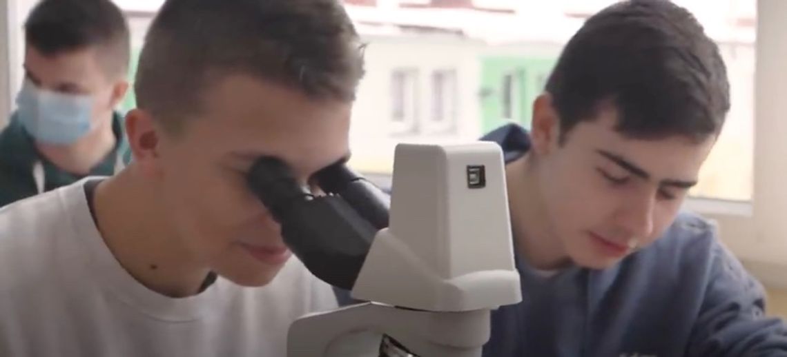 Uczniowie z kościerskiego "Ogólniaka" nakręcili film o swojej szkole
