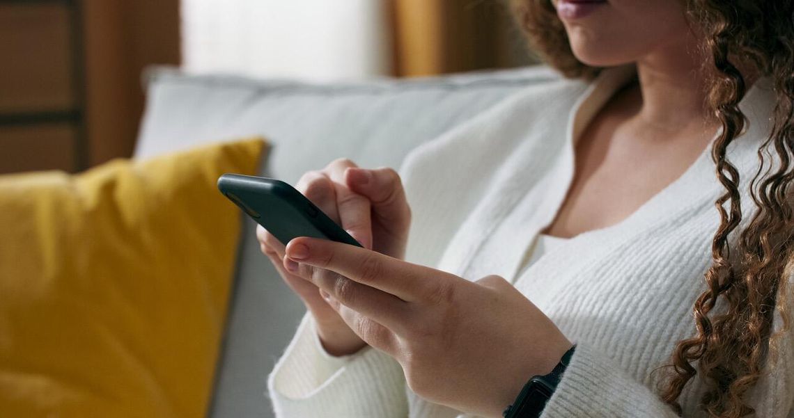 Wiadomość na komunikatorze i strata 1600 zł. Uwaga na oszustów! Wiadomość na komunikatorze i strata 1600 zł. Uwaga na oszustów!