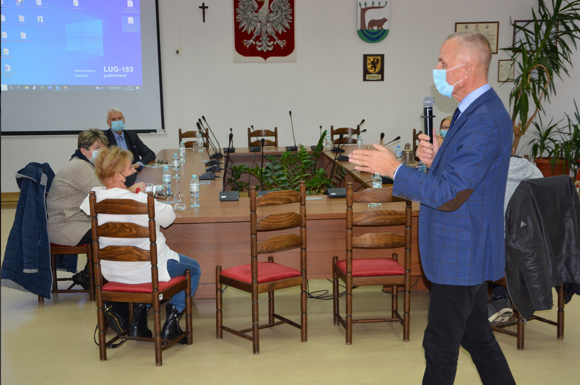 Wójt zarobi 18000 zł, a sołtys 501 zł