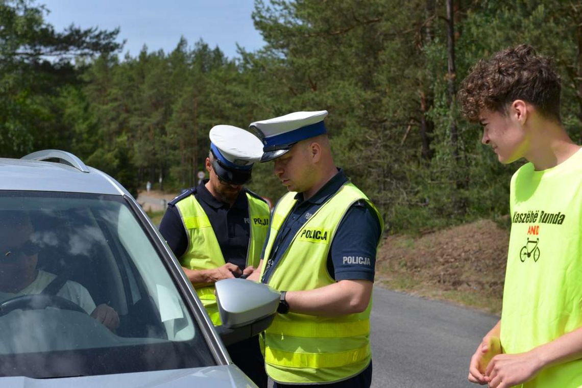 Zabezpieczali przejazd rowerzystów